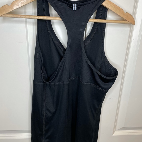 Nike Dri-Fit Tank Top - Picture 3 of 3